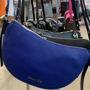 Crossbody bags